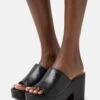 Wide Fit - Heeled Mules