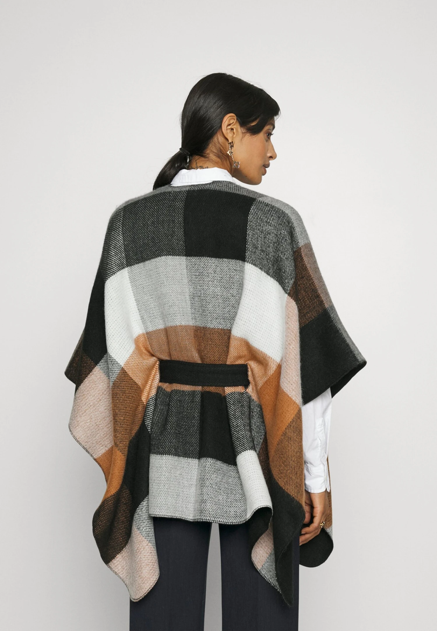 Anna Field Cape - Brown/black 3 Anna Field Cape - Brown/black - Image 3