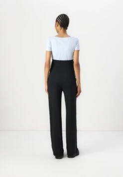 2 PACK - Tracksuit Bottoms - Black/grey 13 2 PACK - Tracksuit Bottoms - Black/grey -Fashion 04422c01e76a4bd6b9e8624b4ec5dbd3