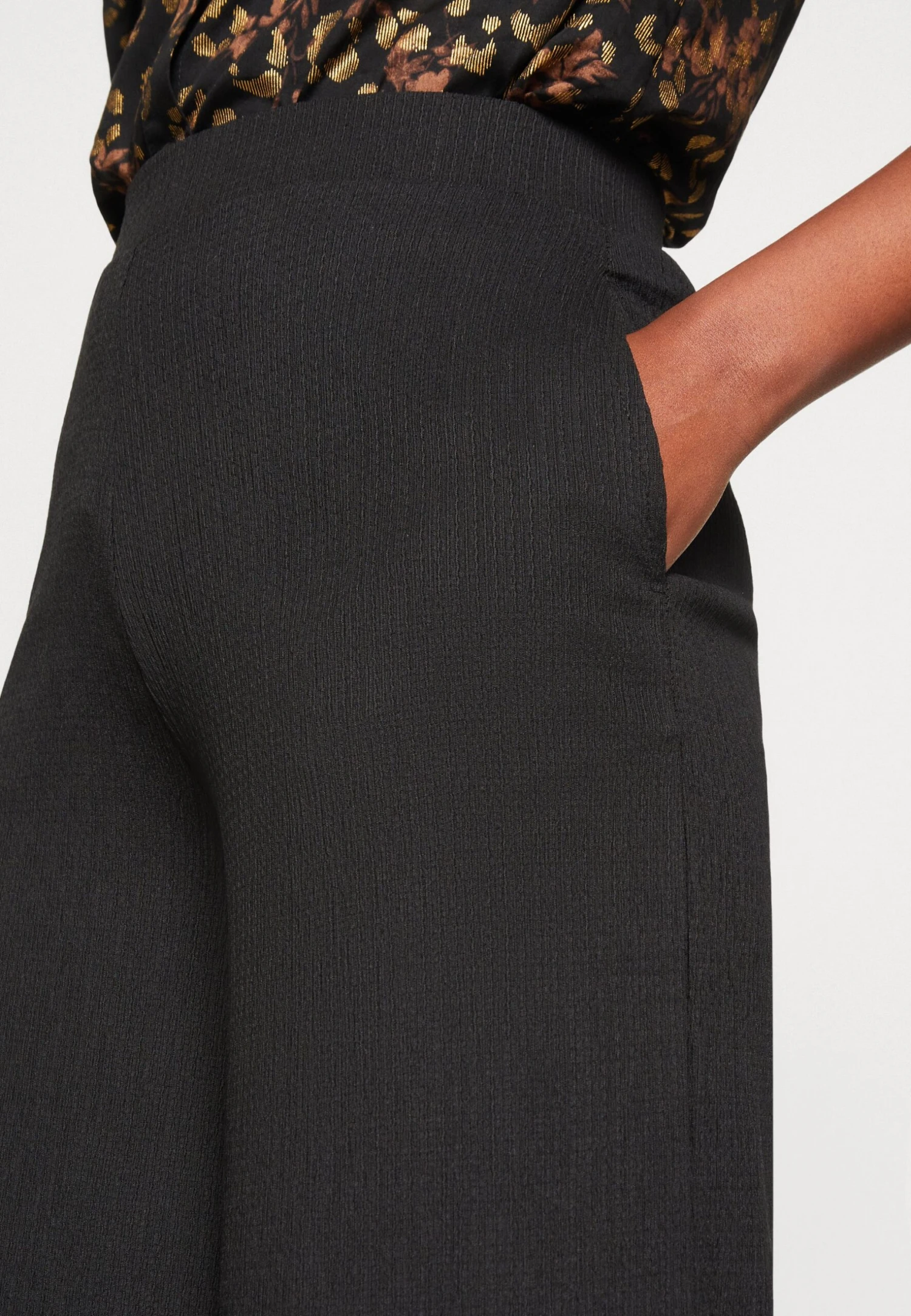 Anna Field Trousers - Trousers 4 Anna Field Trousers - Trousers - Image 4
