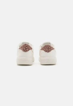 Anna Field Trainers - White/Multi-Coloured 9 Anna Field Trainers - White/Multi-Coloured -Fashion 1f48cb4d5f2a44c58917f2ef47922eab