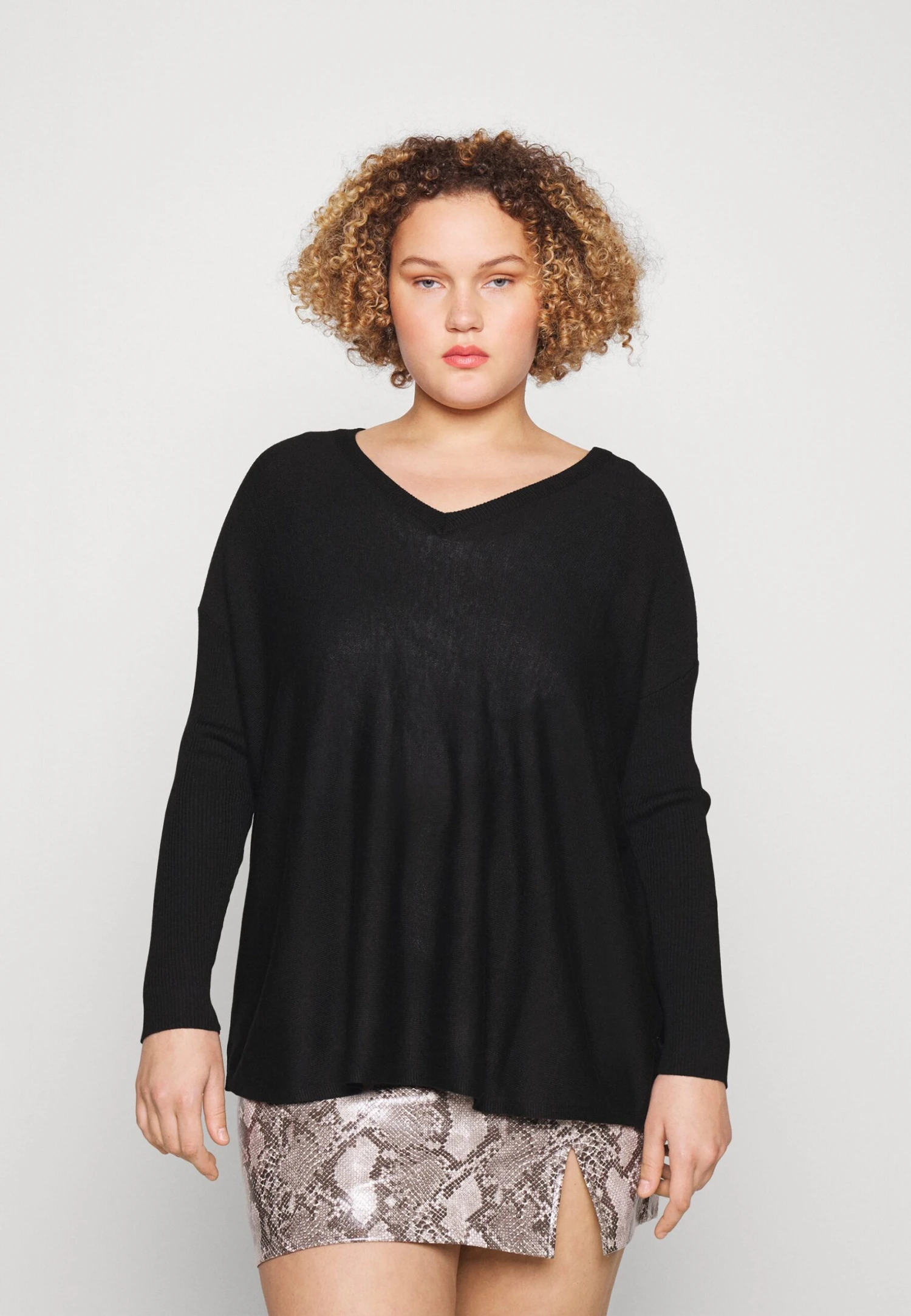 Plus Size - Jumper 1 Plus Size - Jumper