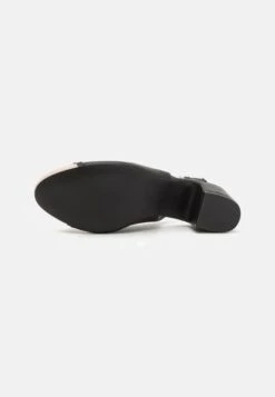 Classic Heels - Black/beige -Fashion 29d7869e29c64f5488bf12575f048e61