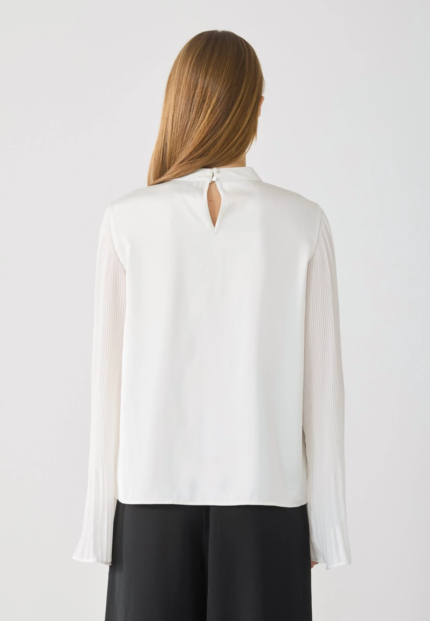 Anna Field Blouse - Cloud Dancer 3 Anna Field Blouse - Cloud Dancer - Image 3