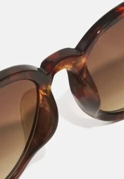 Anna Field Sunglasses - Brown 9 Anna Field Sunglasses - Brown -Fashion 332f2151a5454457ad7b3355189a9495