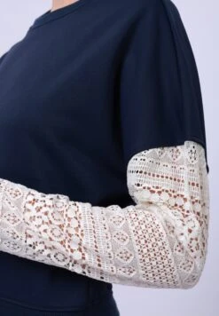 Anna Field LACE SLEEVE - Sweatshirt - Navy 10 Anna Field LACE SLEEVE - Sweatshirt - Navy -Fashion 3763265cffb34a7eb0347b7f6bc806bd