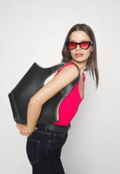 Kick Flare - Bootcut Jeans - Dark Blue Denim -Fashion 3ba8d77c35234f15b251bd5d86f9d7d3