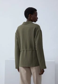 Anna Field Button-down Blouse - Olive 8 Anna Field Button-down Blouse - Olive -Fashion 3dc3c54035f2487c9590de4a263454c0