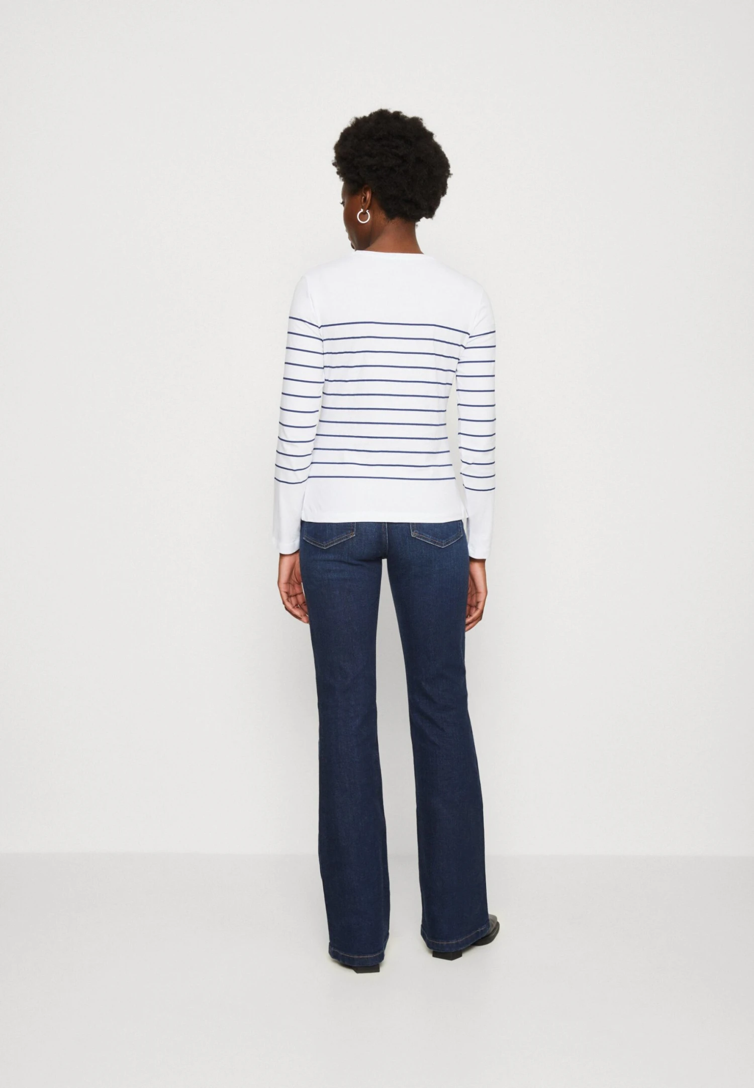 Anna Field Long Sleeved Top - White/Dark Blue 3 Anna Field Long Sleeved Top - White/Dark Blue - Image 3