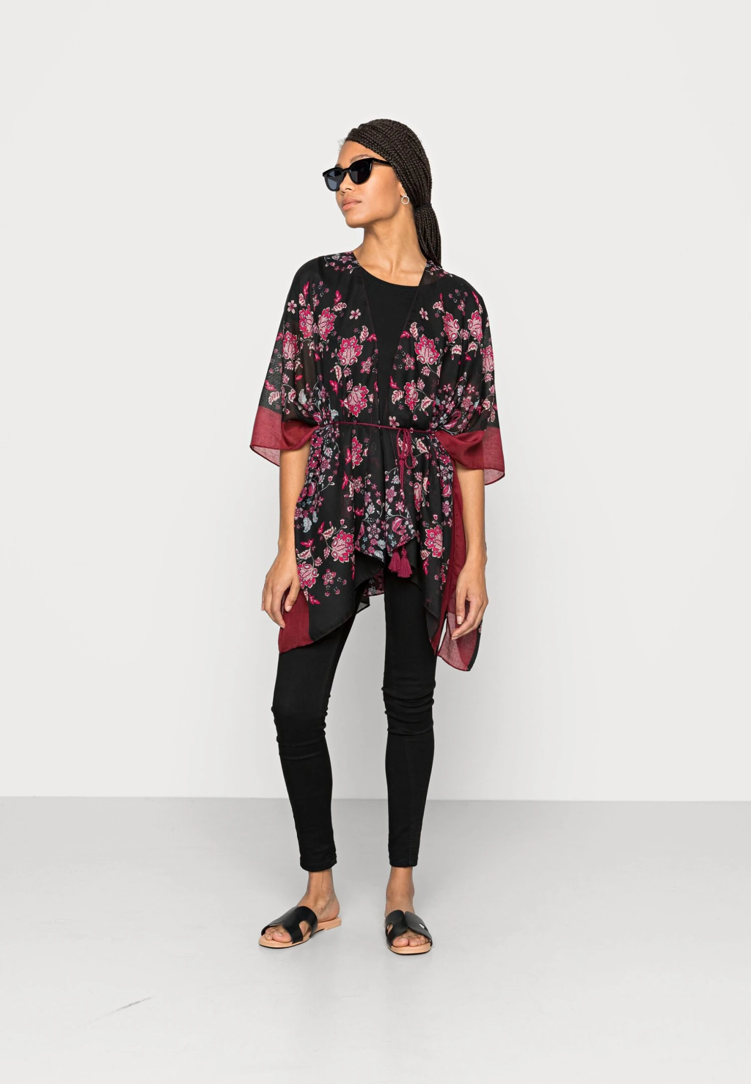 Anna Field Summer Jacket - Black/Blue/Red 2 Anna Field Summer Jacket - Black/Blue/Red - Image 2