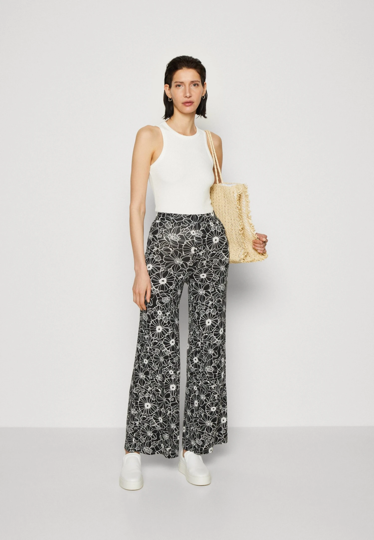 Anna Field Trousers - Black/White 2 Anna Field Trousers - Black/White - Image 2