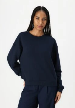 Anna Field BASIC CREW NECK - Sweatshirt - Dark Blue 10 Anna Field BASIC CREW NECK - Sweatshirt - Dark Blue -Fashion 53063e4f68e347399e00ffce049892c4