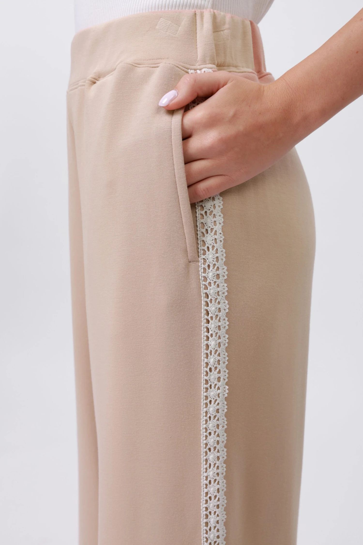 Anna Field Tracksuit Bottoms - Pink/ivory Lace 5 Anna Field Tracksuit Bottoms - Pink/ivory Lace - Image 5