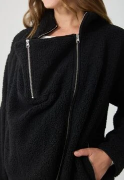 Fleece Jacket - 19-3907 Tcx True Black -Fashion 54282ea5c1404cc5932b5b187837773a