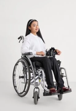 Anna Field ADAPTIVE SHIRT - Button-down Blouse - White -Fashion 56e0a21311c045478438a53bfee719bf