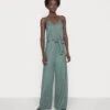 Anna Field Jumpsuit - Light Green