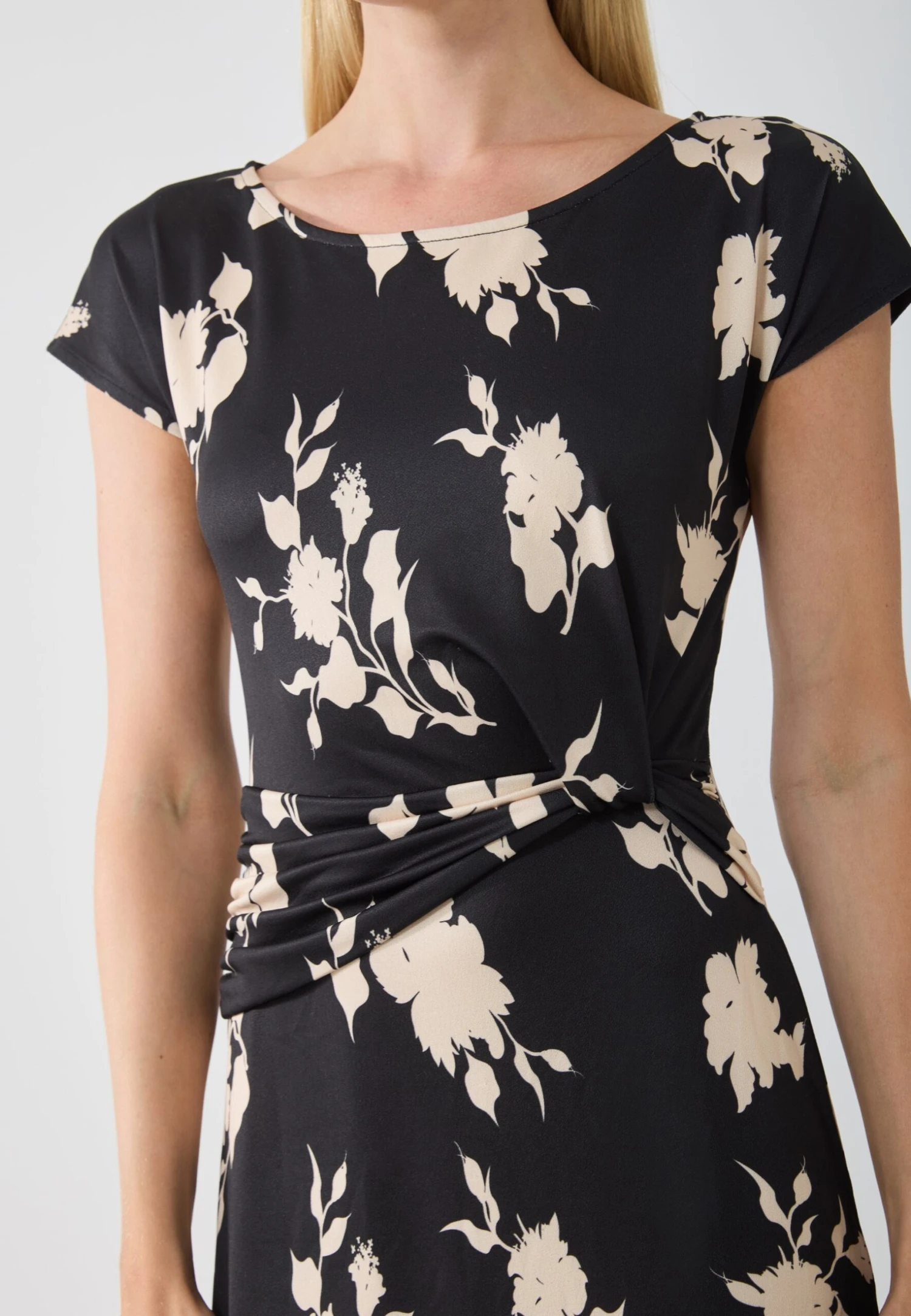 Anna Field Jersey Dress - Monochrome 5 Anna Field Jersey Dress - Monochrome - Image 5