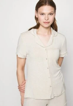 Anna Field Button Through Pj Set - Pyjamas -Fashion 6011447bf3a244329ca8a4fa7de63828