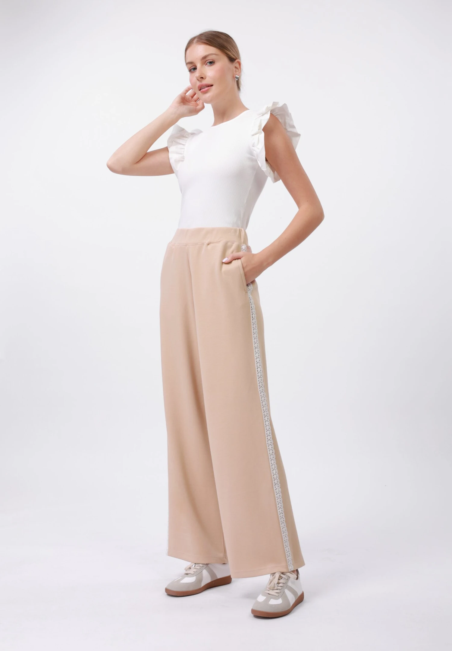 Anna Field Tracksuit Bottoms - Pink/ivory Lace 2 Anna Field Tracksuit Bottoms - Pink/ivory Lace - Image 2