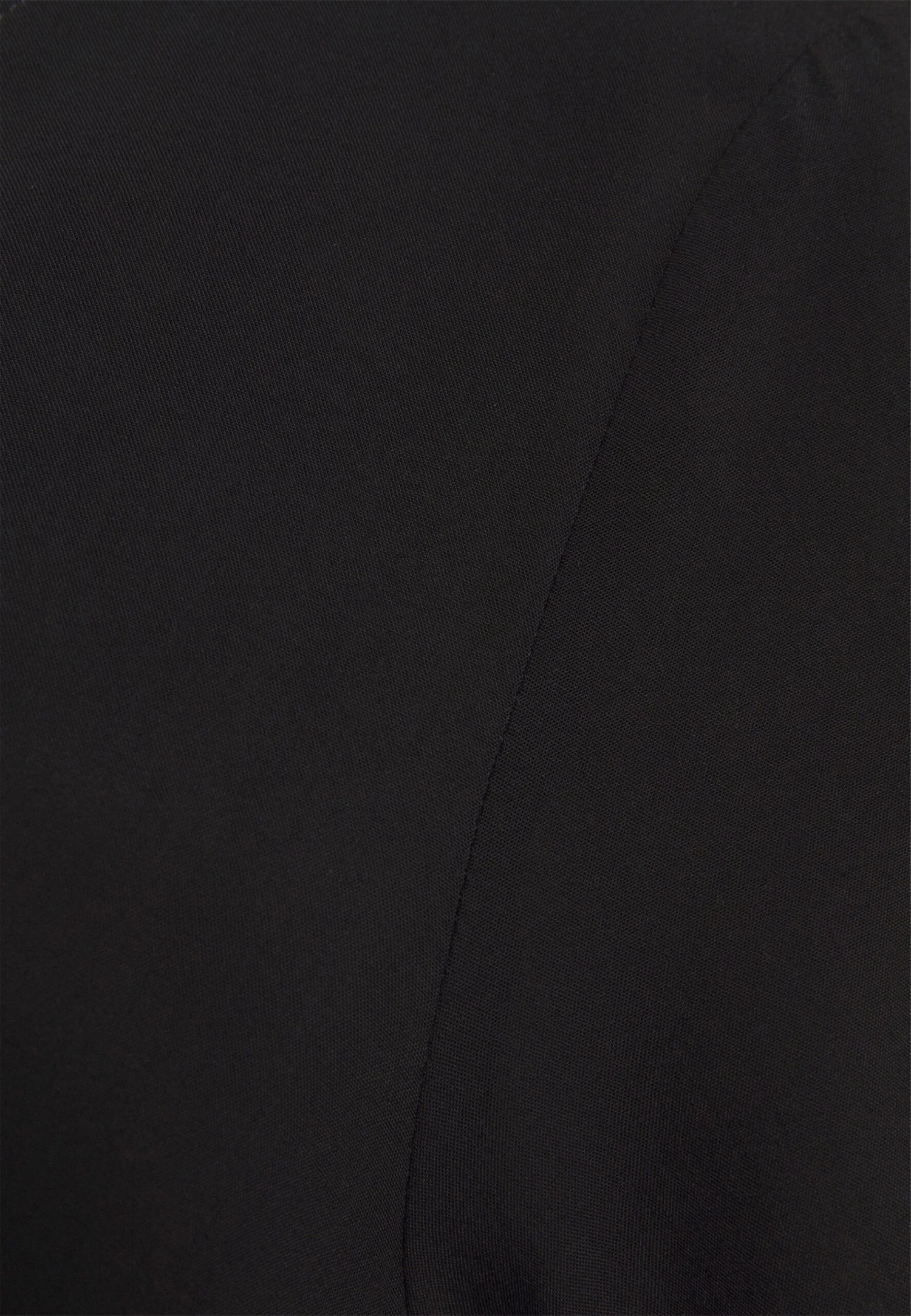 Basic T-Shirt - Black 3 Basic T-Shirt - Black - Image 3