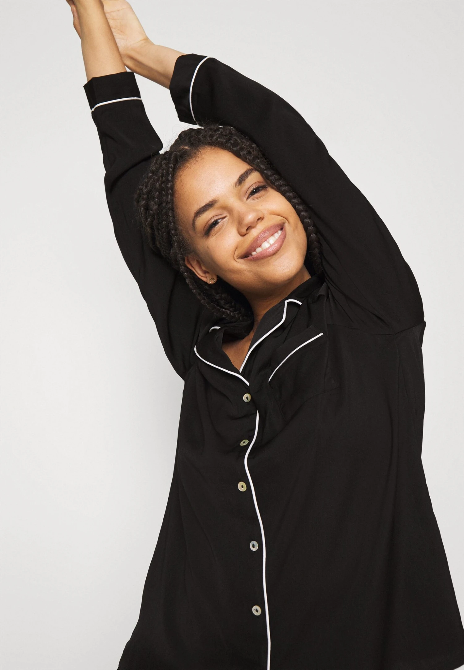 Anna Field Pyjama Set - Black 4 Anna Field Pyjama Set - Black - Image 4