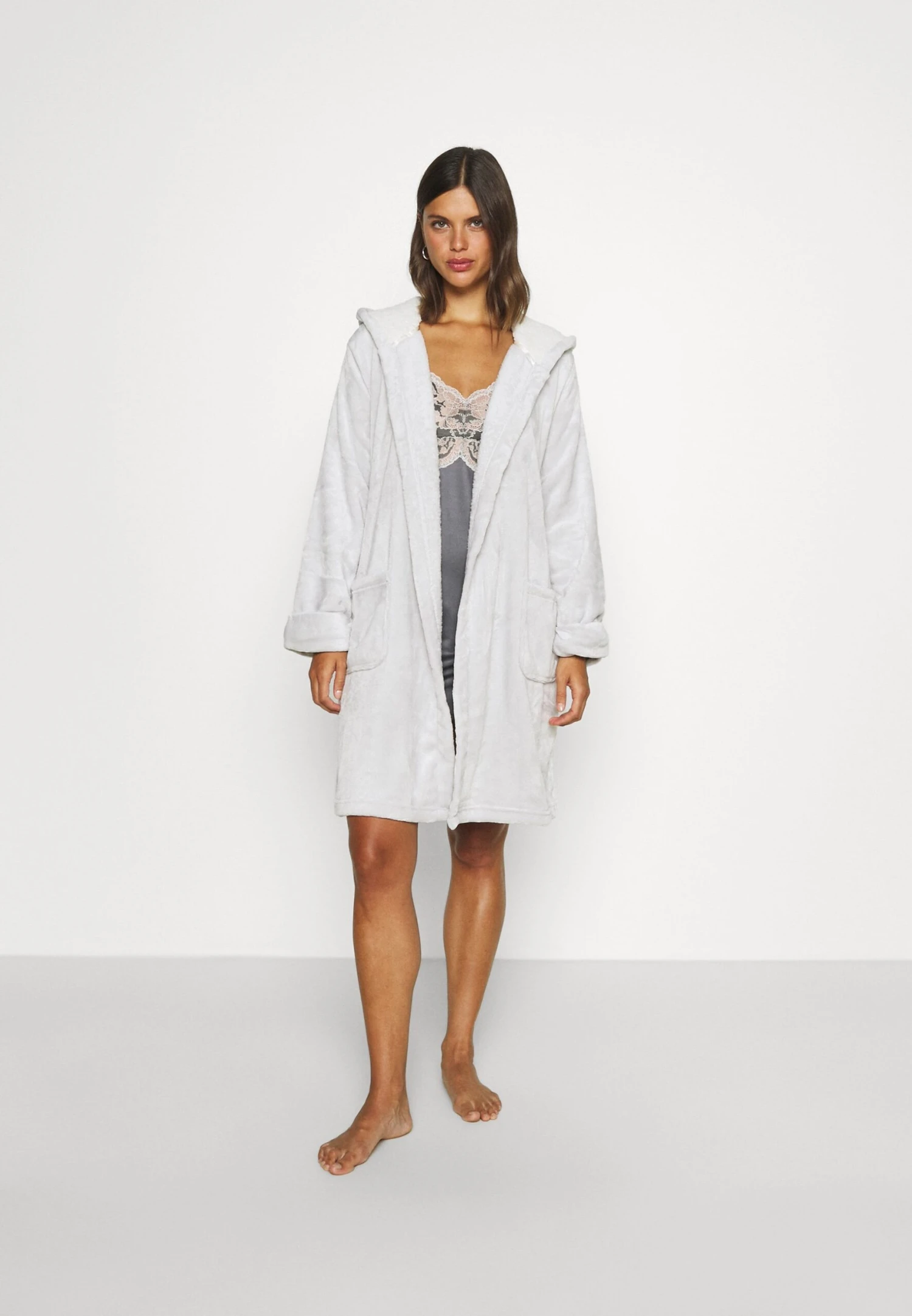 Anna Field Dressing Gown - Grey 2 Anna Field Dressing Gown - Grey - Image 2