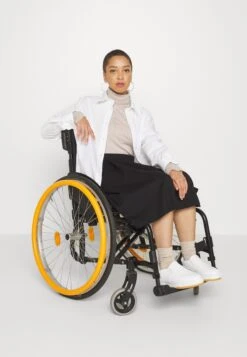 Anna Field Pleated Skirt - Black -Fashion 833718ac8d3540e6aed3d1a78b880364