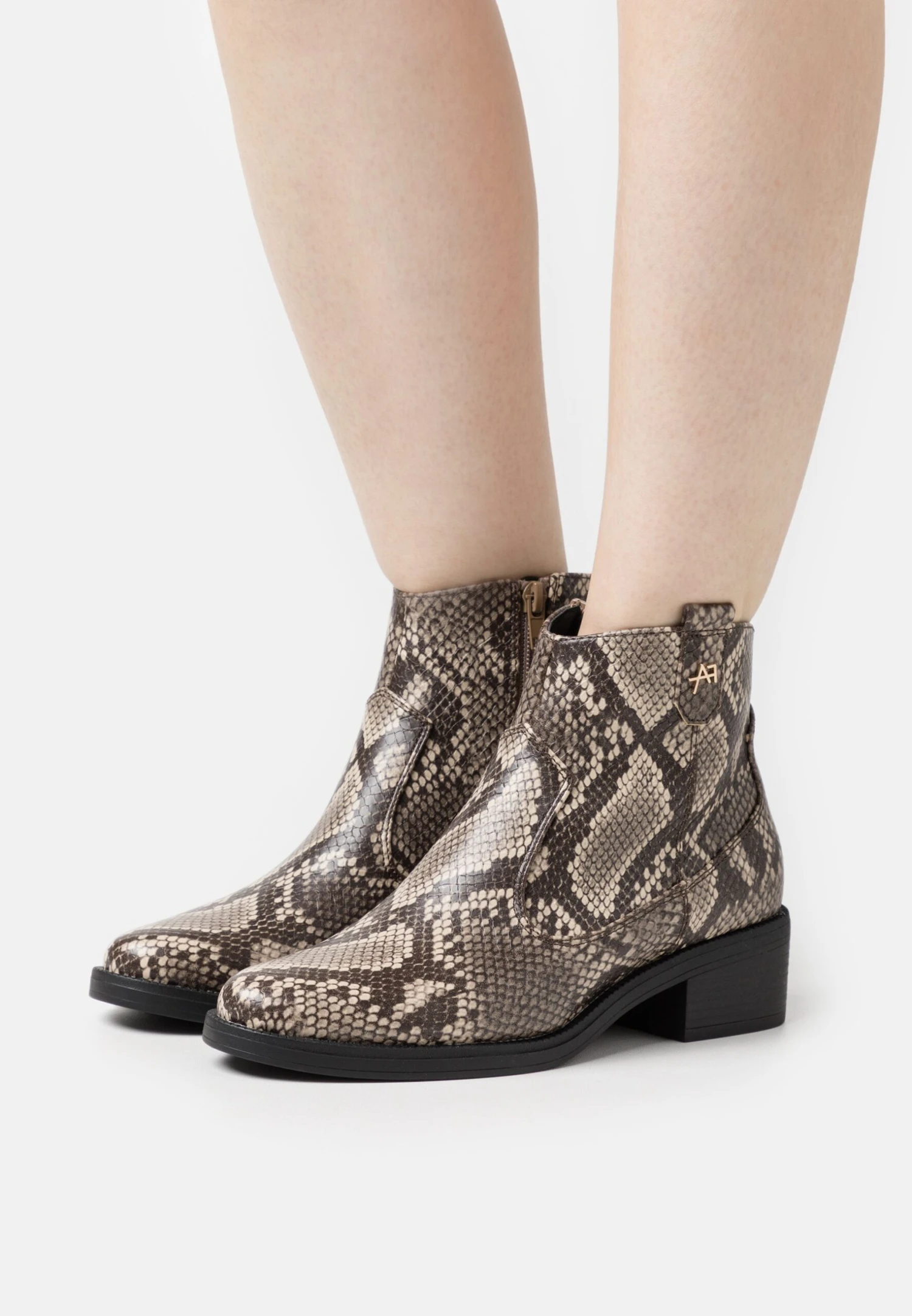 Anna Field Cowboy/Biker Ankle Boot - Multicoloured 1 Anna Field Cowboy/Biker Ankle Boot - Multicoloured