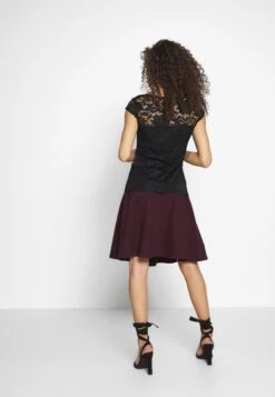 Pleated Skirt - Pleated Skirt -Fashion 8f766584be6a4cec936a188a3c5e2c77