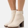 Wide Fit - Platform Ankle Boots - Beige