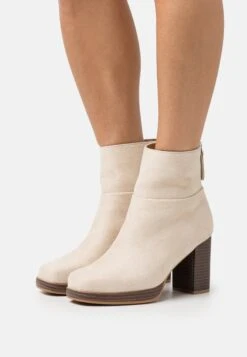 Wide Fit - Platform Ankle Boots - Beige