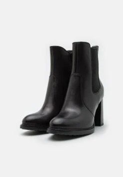 Leather- High Heeled Ankle Boots - Black -Fashion 905be349a0424c6ebaa958778d635f40