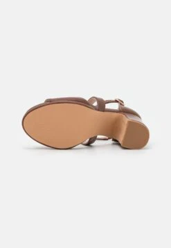 Anna Field Sandals - Cognac 10 Anna Field Sandals - Cognac -Fashion a1ba4b2845bb400fa21745c60411fa0a