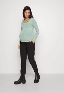 Maternity Basic Longsleeve 2 Pack - Long Sleeved Top - Pink/Light Green