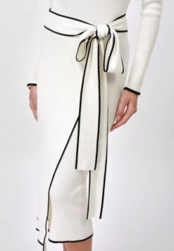 Anna Field Jumper Dress - White/black 10 Anna Field Jumper Dress - White/black -Fashion b028ef8bcd4f4dff8f57ae62ec6bb823