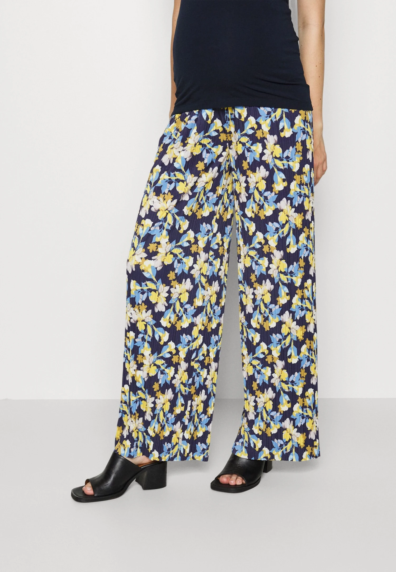 Trousers - Multicoloured 1 Trousers - Multicoloured