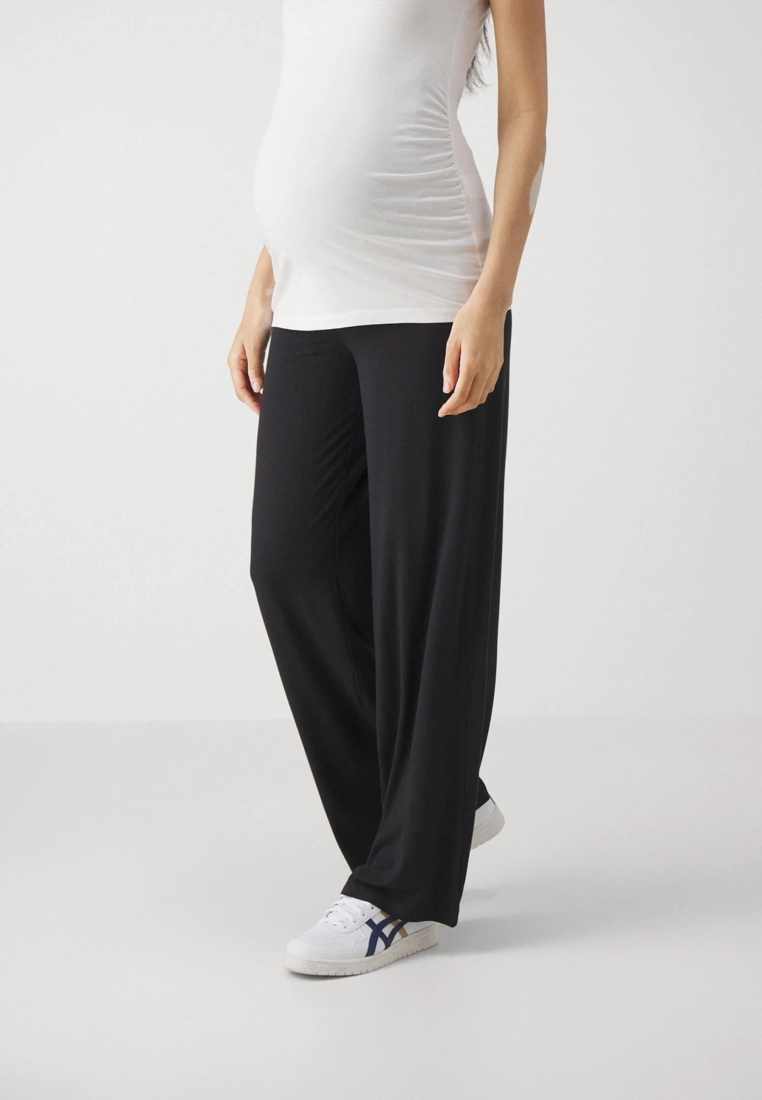 2 PACK - Tracksuit Bottoms - Black/khaki 4 2 PACK - Tracksuit Bottoms - Black/khaki - Image 4