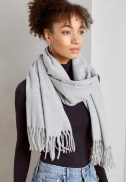 Anna Field Scarf - Red 10 Anna Field Scarf - Red -Fashion c7f829600bd5469baf584fa060804a46 1