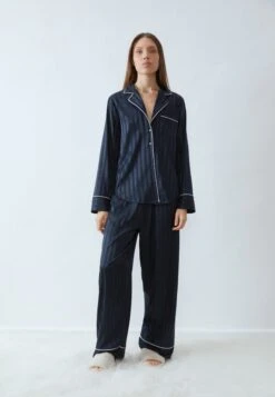 Anna Field SET - Pyjamas - Dark Blue
