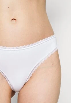 Anna Field 5 Pack - Thong - Black/White/Nude 15 Anna Field 5 Pack - Thong - Black/White/Nude -Fashion d94a1cda40134e288b2f707461f2f1a4