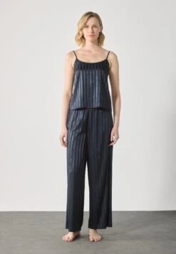 Anna Field SET - Pyjamas - Navy