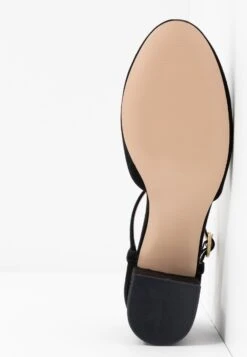 LEATHER - Classic Heels - Black -Fashion e5b8382e22a24d20a5d92c3bd0b6d33c