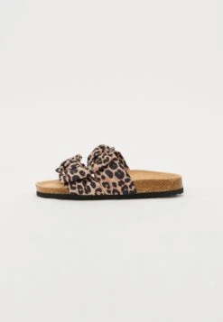 Slippers - Leopard
