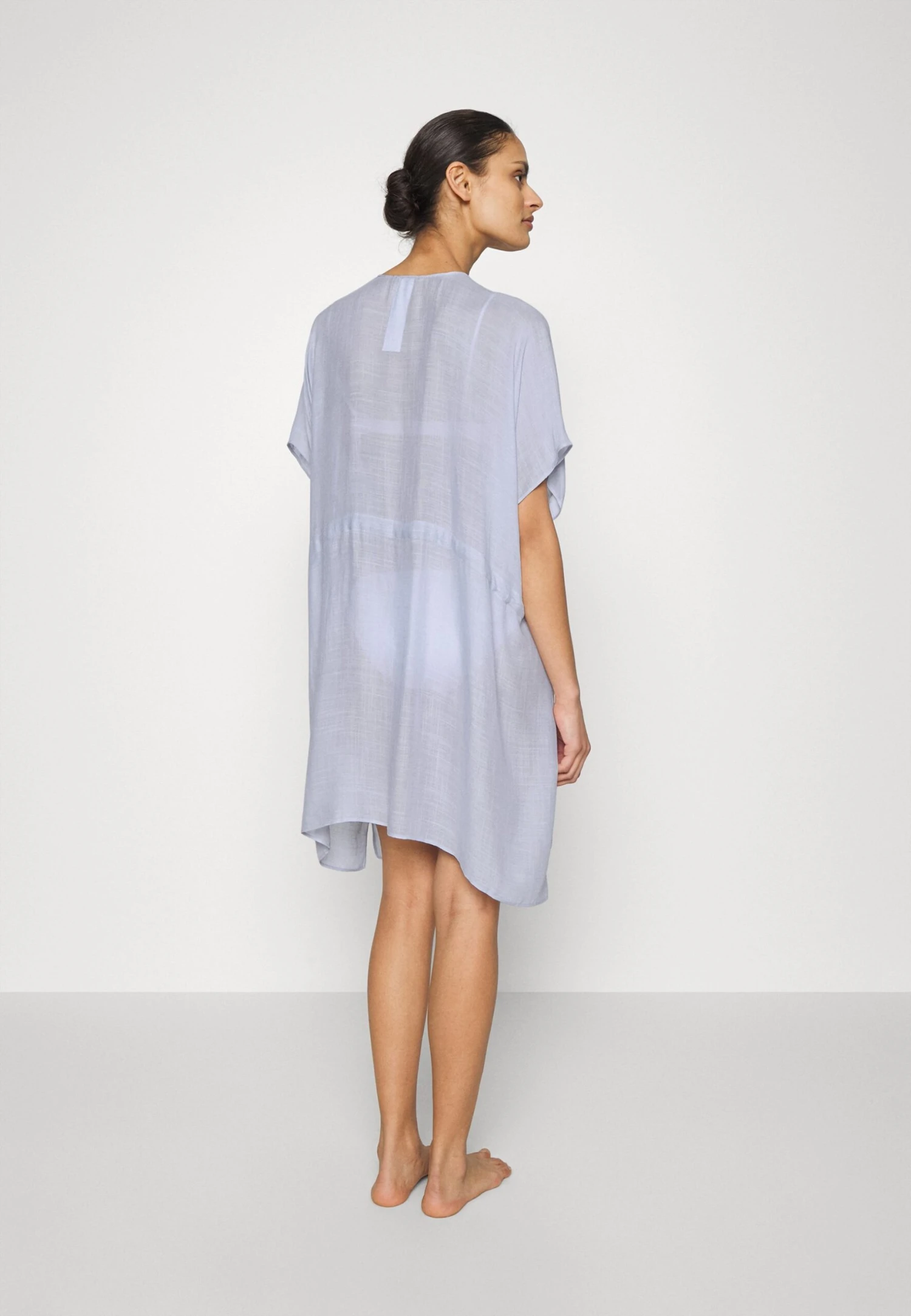 Anna Field Printed Short Kimono / 606 - Khaki_003 - Off-White - Beach Accessory - 502 - Blue 3 Anna Field Printed Short Kimono / 606 - Khaki_003 - Off-White - Beach Accessory - 502 - Blue - Image 3