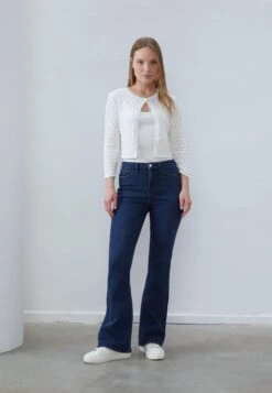 Front Page 3 Front Page -Fashion ee2012ca4aea44acbbe6f8e3db6cfadd