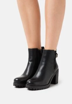 Ankle Boots - Black