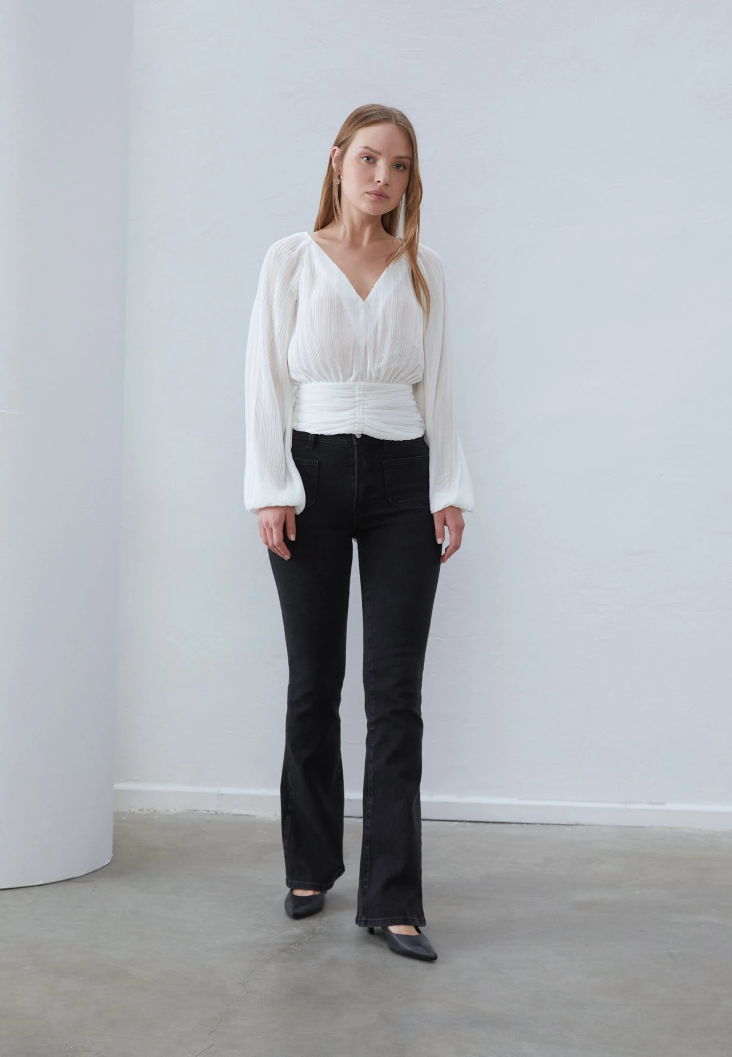 Anna Field CROPPED PLISSE TUNIC - Blouse - Offwhite 2 Anna Field CROPPED PLISSE TUNIC - Blouse - Offwhite - Image 2